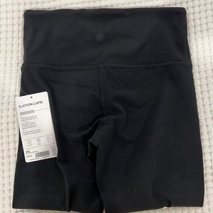 NWT Athleta elation capri leggings black XS